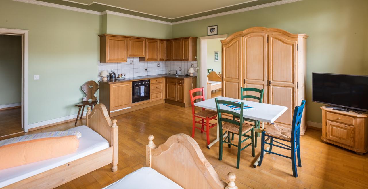 Gasthof Zur Traube Roggwil  Экстерьер фото